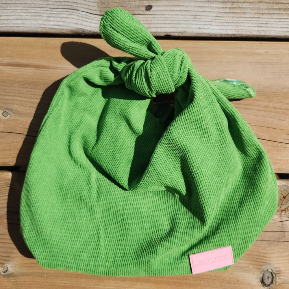 ADORABLY SWEET Marc Jacobs DAISY WILD Bag Green Tie Up Rough Sack Style BNWOT